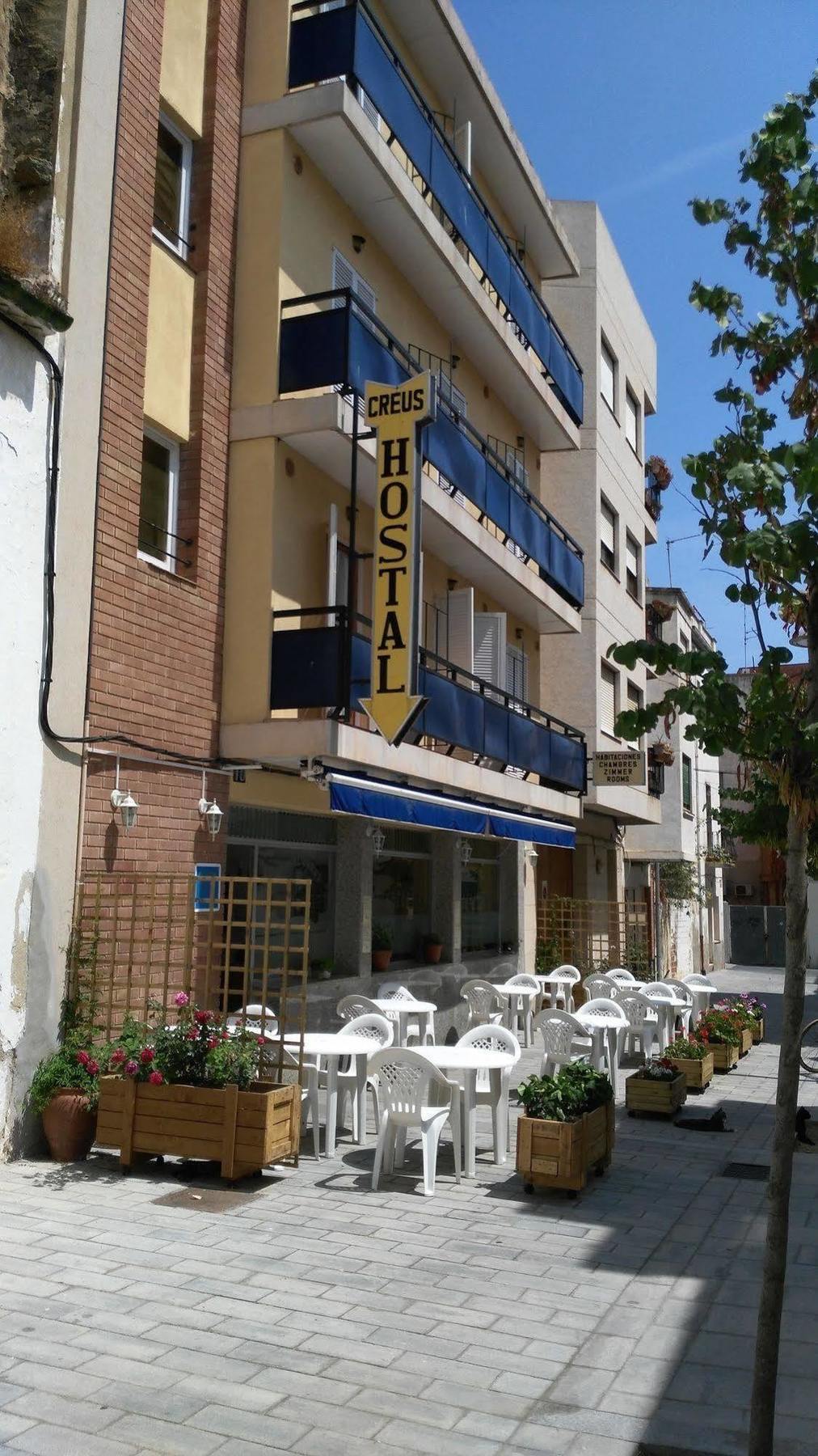 Hostal Creus Rosas Exterior foto